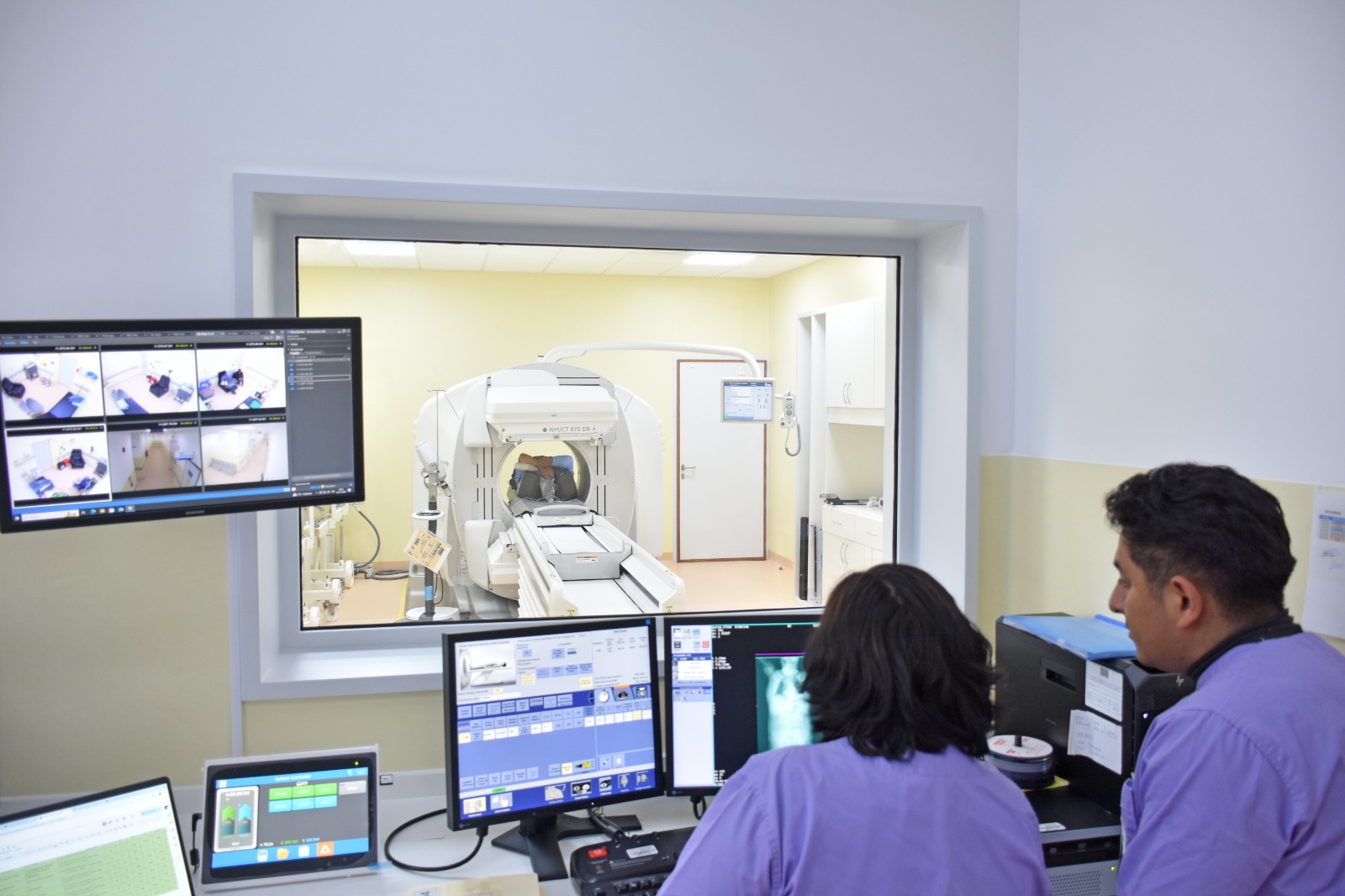 CMNyR LA PAZ CELEBRA 2 AÑOS CON LA PRIMERA RESIDENCIA MÉDICA EN RADIONCOLOGÍA DEL PAÍS